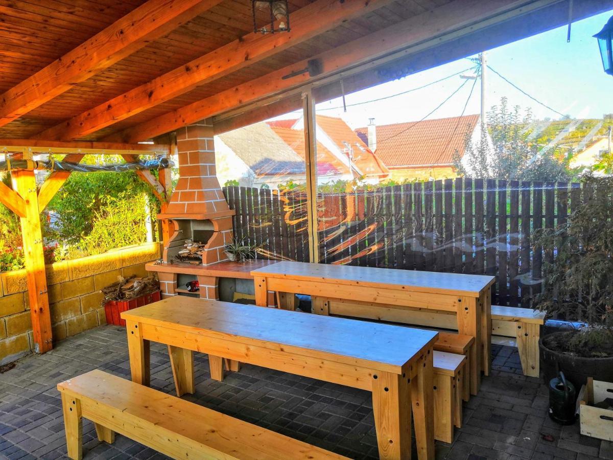 Apartman Marie Mutěnice Exterior foto